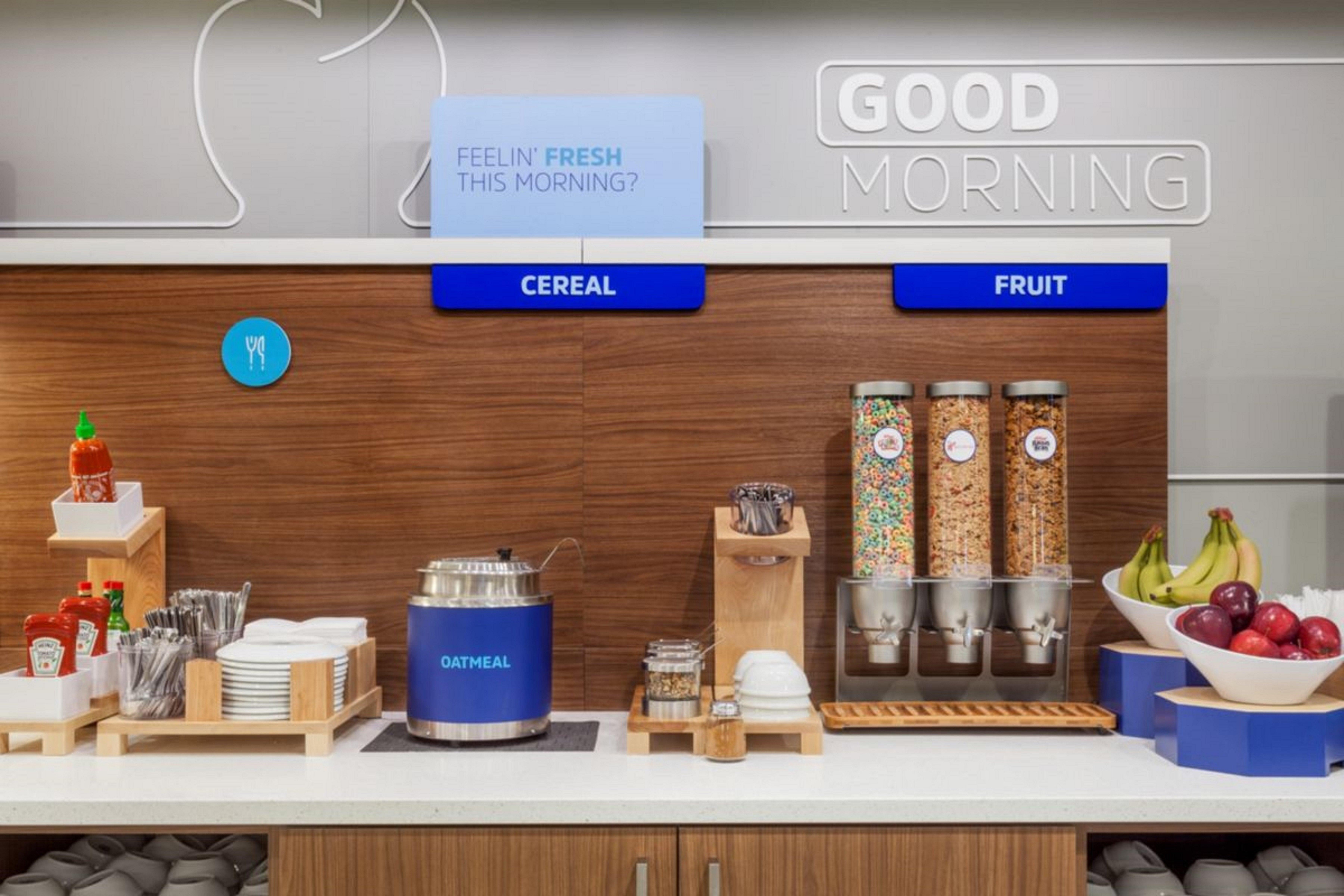 Holiday Inn Express & Suites - Las Vegas - E Tropicana By Ihg Ngoại thất bức ảnh