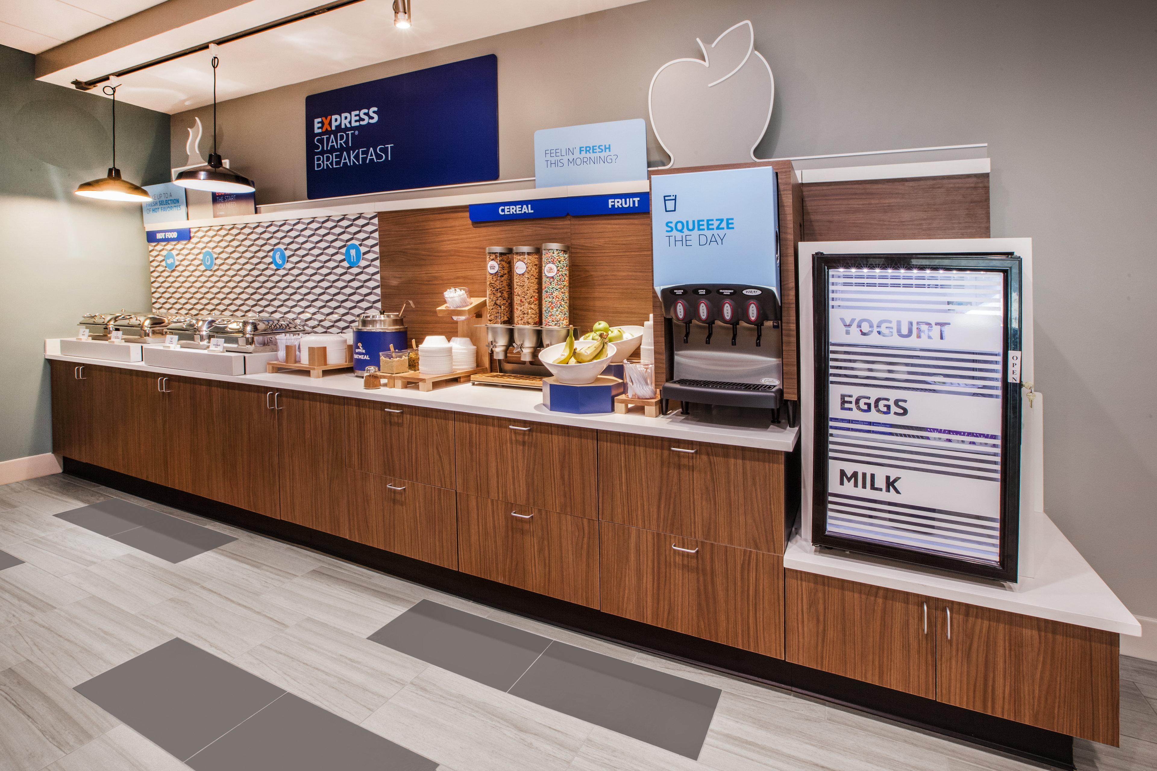 Holiday Inn Express & Suites - Las Vegas - E Tropicana By Ihg Ngoại thất bức ảnh