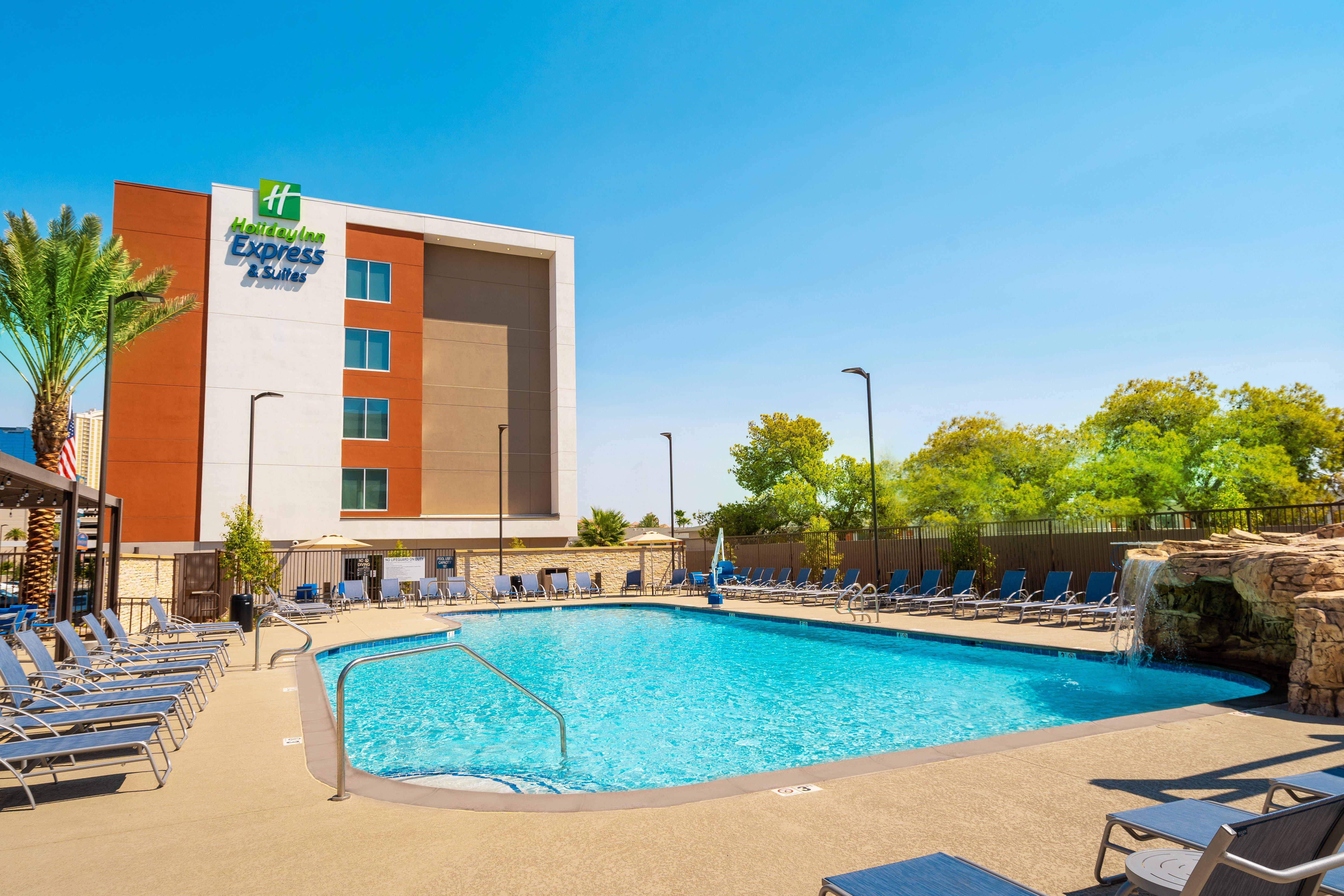 Holiday Inn Express & Suites - Las Vegas - E Tropicana By Ihg Ngoại thất bức ảnh
